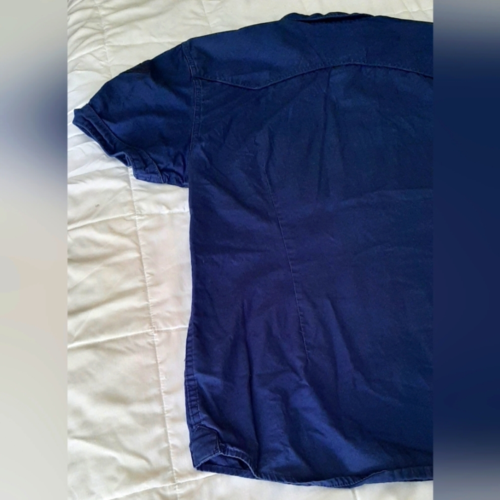 Guess Button Up - Picture 10 of 12